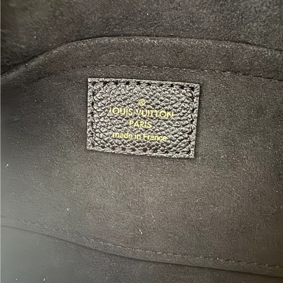 Louis Vuitton Empreinte Monogram Papillon BB Black & Beige - Picture 16 of 16